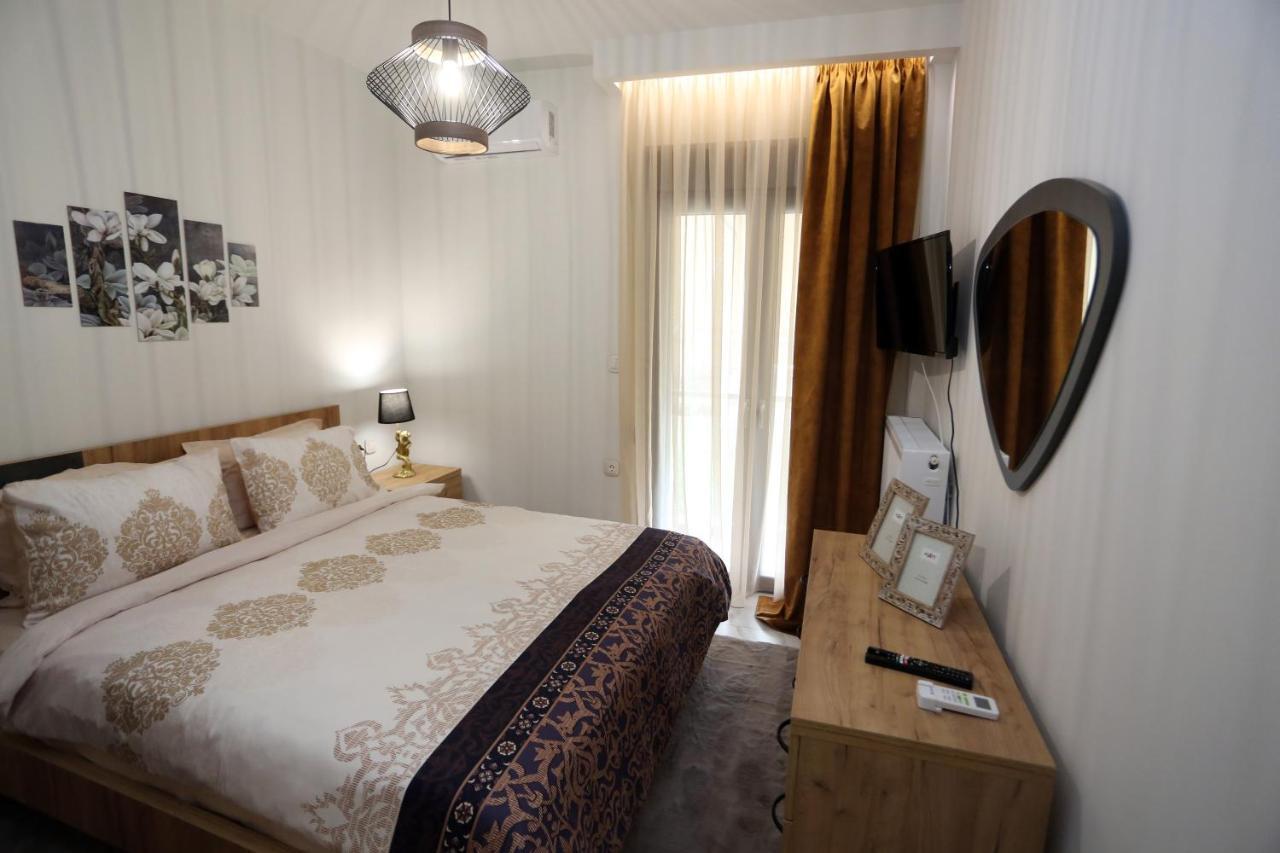 La Larissa Luxury Apartments Trekke Eksteriør bilde
