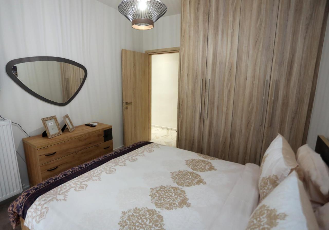La Larissa Luxury Apartments Trekke Eksteriør bilde
