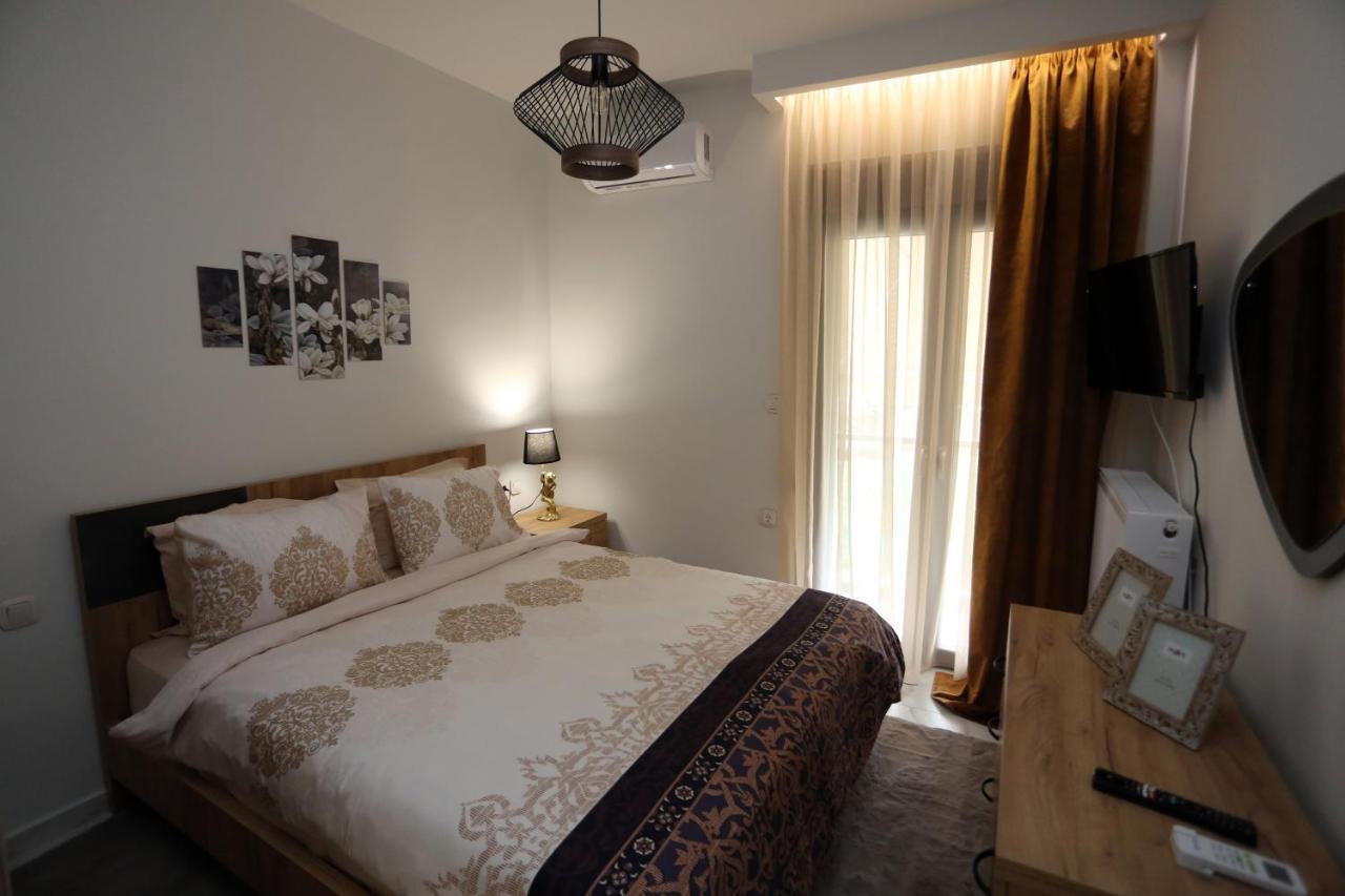 La Larissa Luxury Apartments Trekke Eksteriør bilde